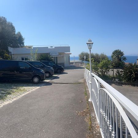 Hotel Lucia Castellammare di Stabia Esterno foto