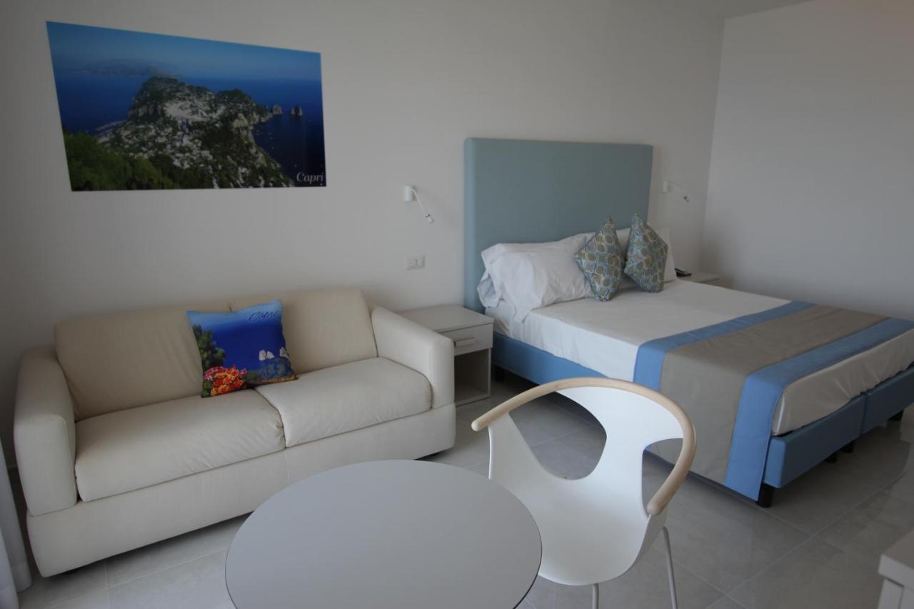Hotel Lucia Castellammare di Stabia Esterno foto