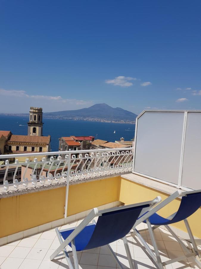Hotel Lucia Castellammare di Stabia Esterno foto