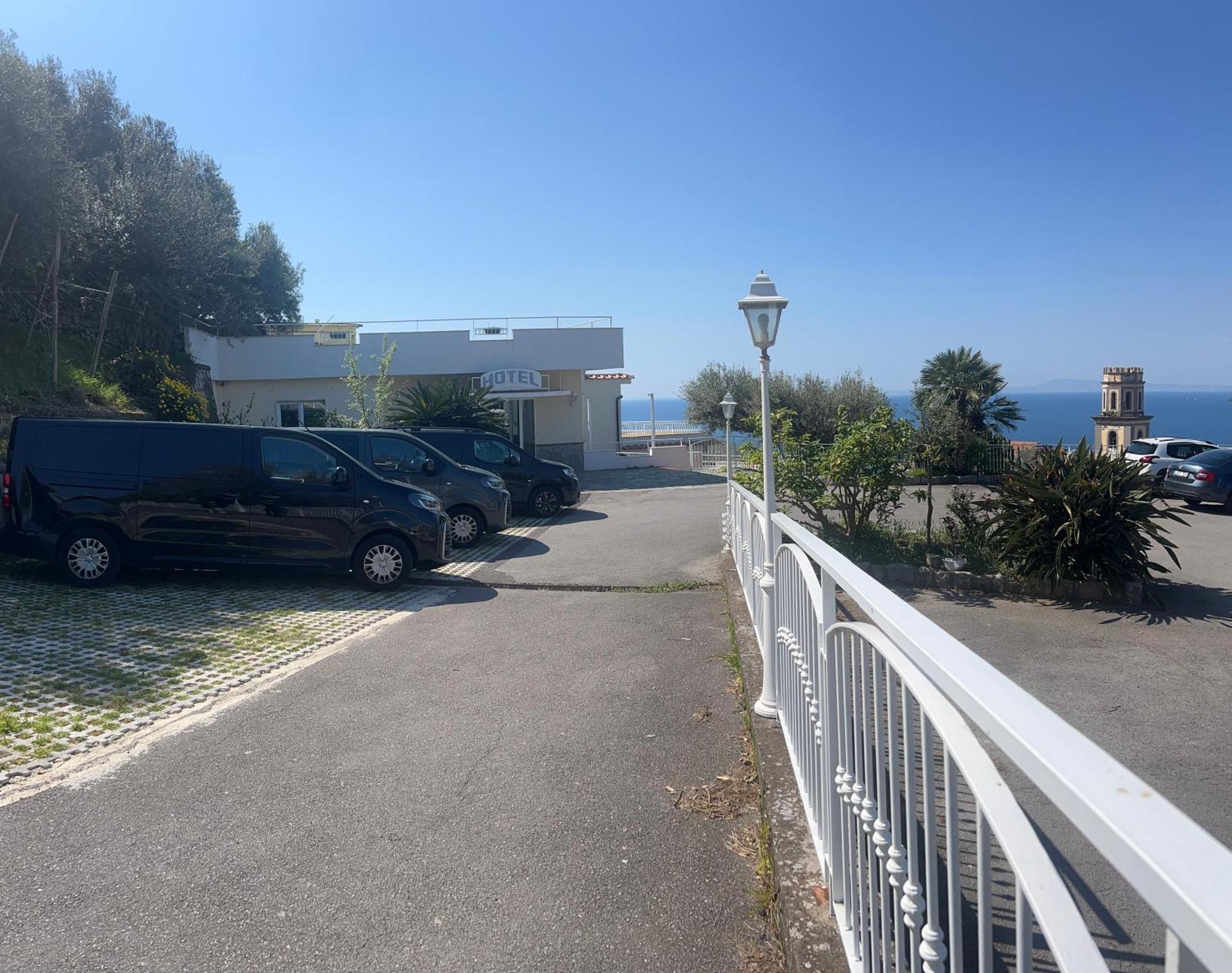 Hotel Lucia Castellammare di Stabia Esterno foto